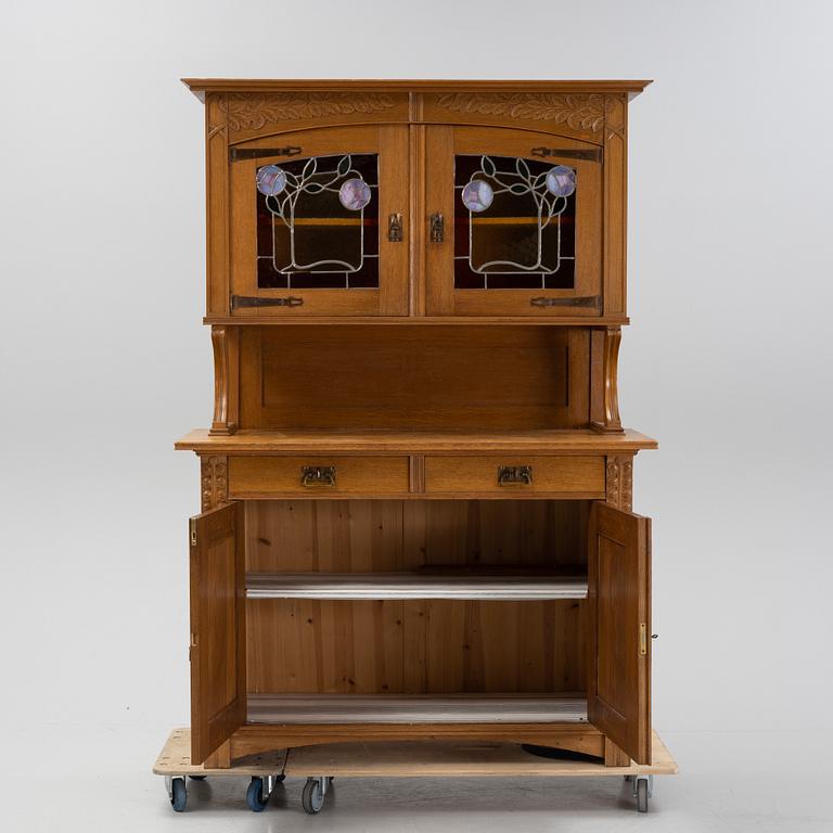 Skåp, Jugend, tidigt 1900-tal.