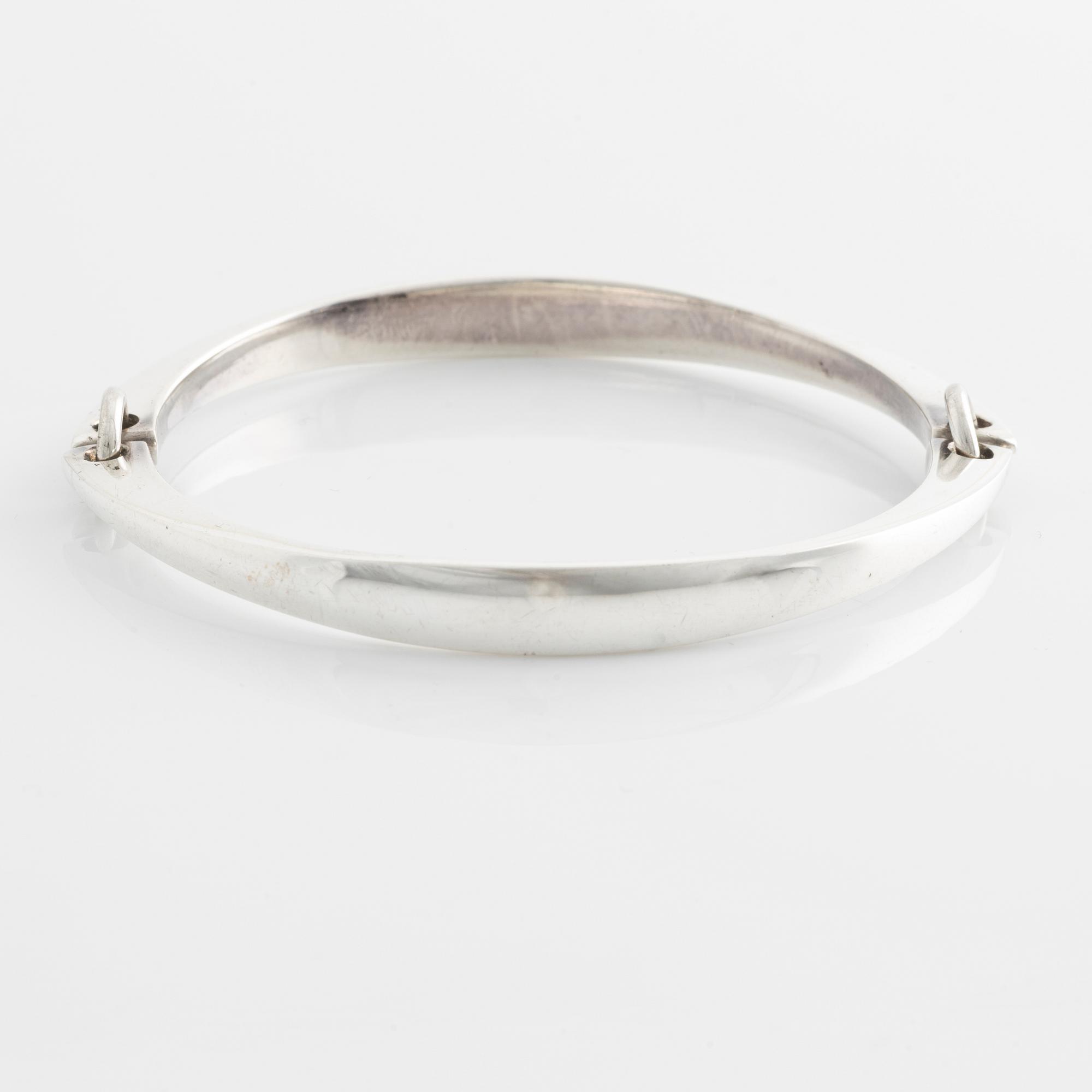 Hans Hansen, bangle, sterling silver.