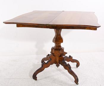 SPELBORD, nyrokoko, 1800-talets andra hälft.