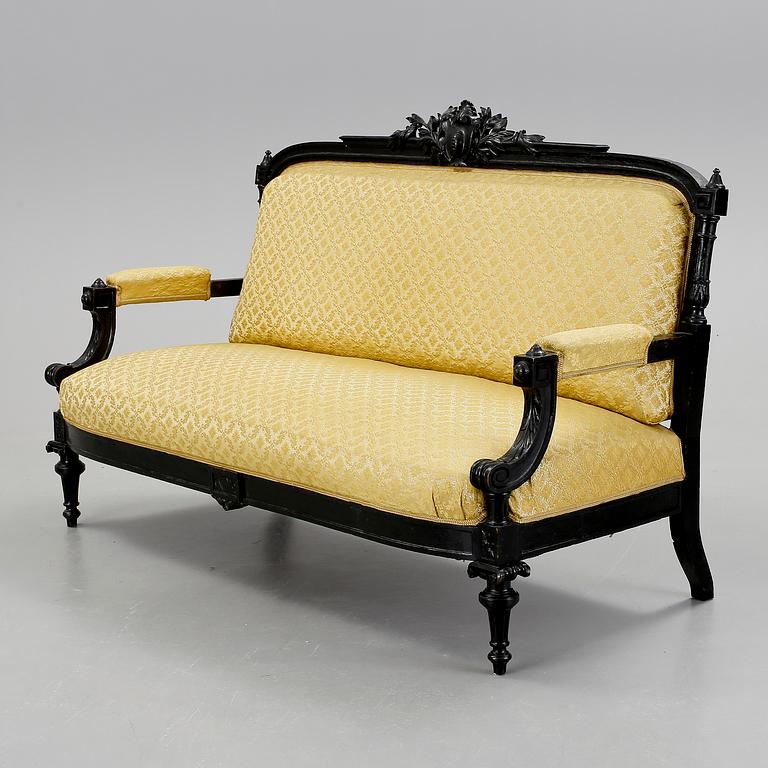 SOFFA, nyrenässans, omkring 1900.
