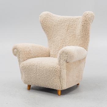 A Swedish Modern armchair, 1940's/50's.