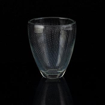 Gunnel Nyman, glass vase,  Nuutajärtvi Notsjö.