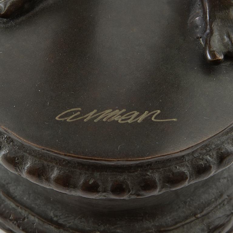 Arman, sculpture "Zeus Macho".