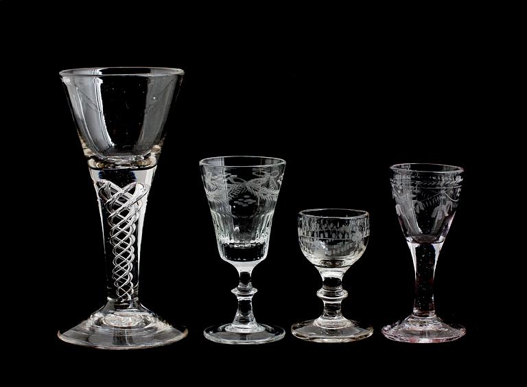 VINGLAS, 4 st, olika, 1800-tal.