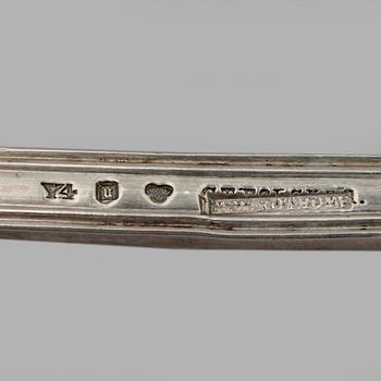 RAGUSKED, silver, Matthias Wilhelm Rothoff, Uppsala, 1829. Vikt ca 155 g.