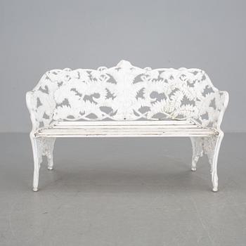 TRÄDGÅRDSSOFFA, Byarum, 1900-talets andra hälft.