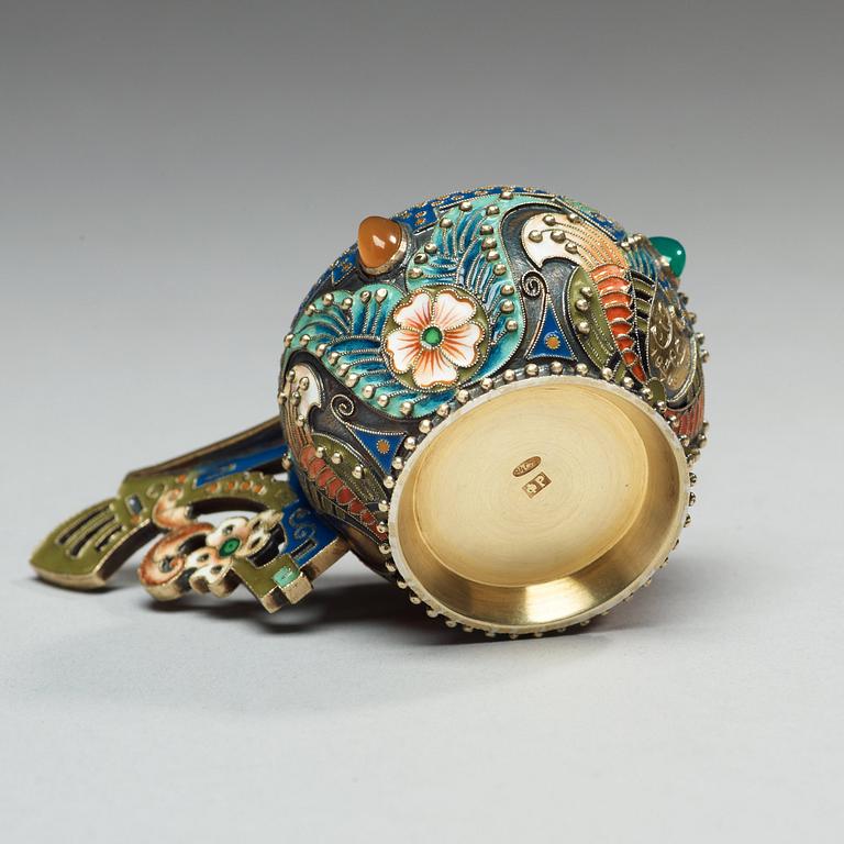 A Russian early 20th century silver-gilt and enamel kovsh, makers mark of Fedor Rückert, Moscow 1899-1908.