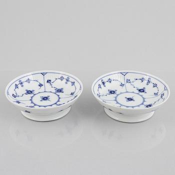 A pair of 'Blue Fluted' porcelain centerpiece bowls, Royal Copenhagen, 1893-1900.