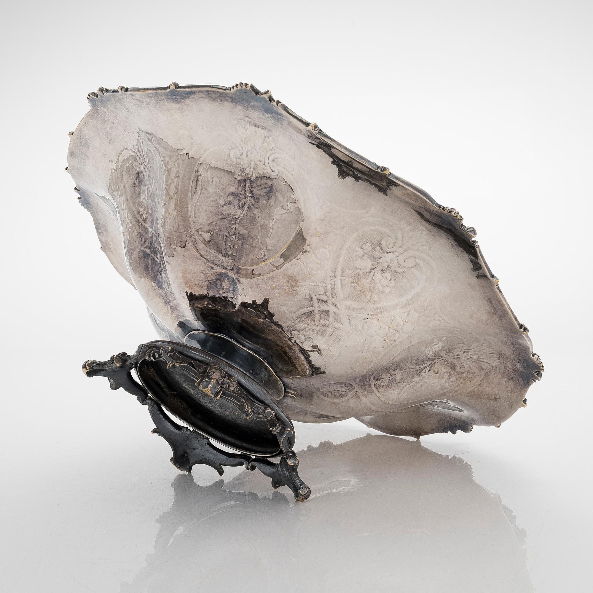 Hedelmäkori, hopeoitu, Christofle, Ranska, noin 1900-luvun puoliväli.