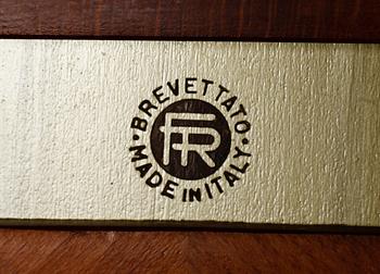 HERRBETJÄNT, mahogny, Italien.