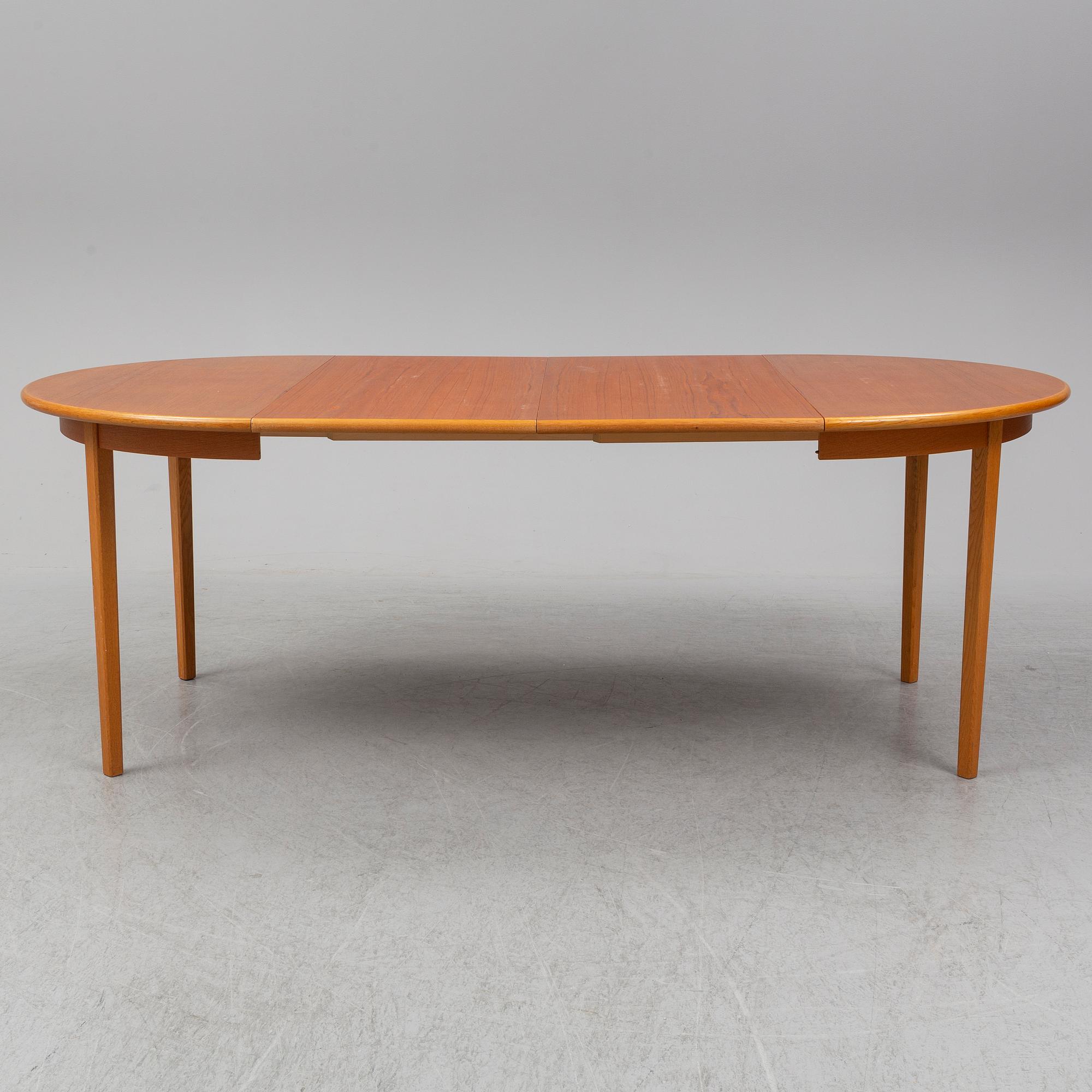 A dining table by Bertil Fridhagen, Bodafors, 1960.