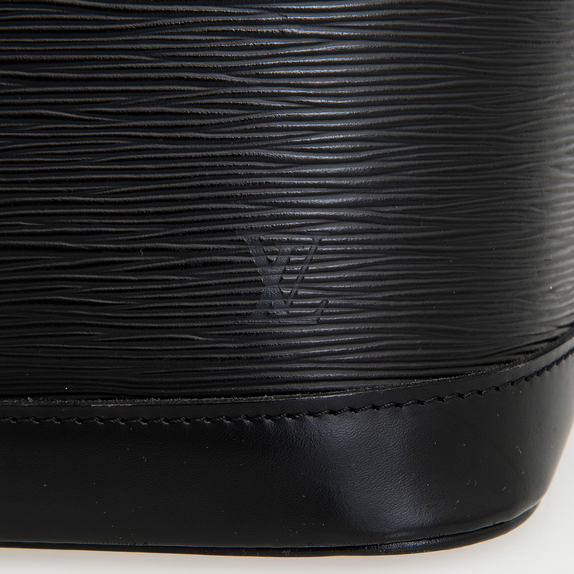 Louis Vuitton, "Alma Epi", väska.