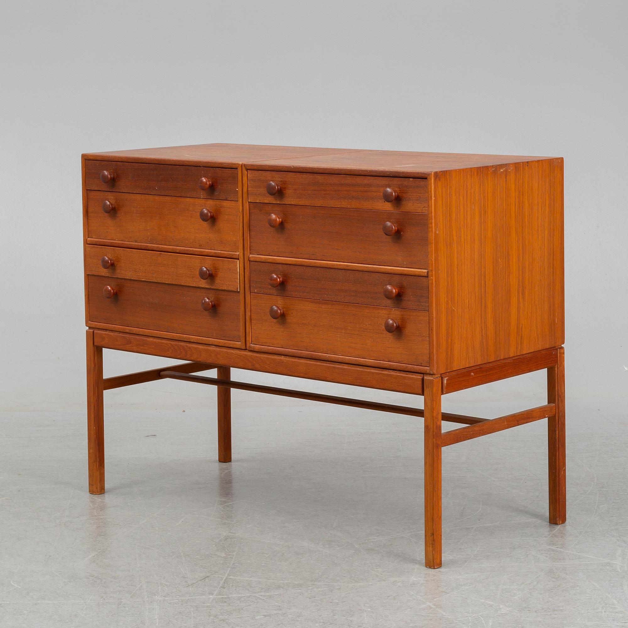 A 'Casino' set of drawers by Sven Engström & Gunnar Myrstrand.