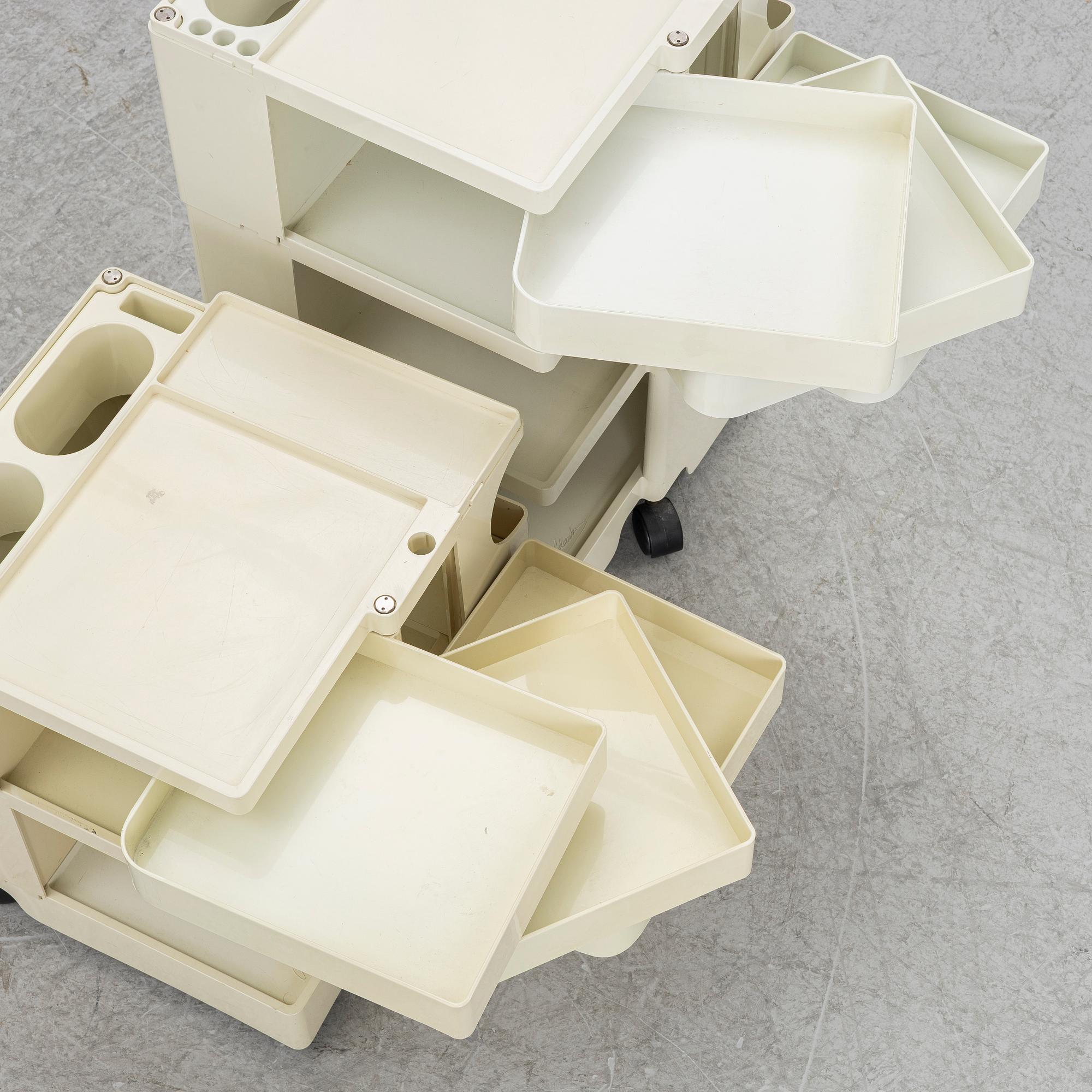 Joe Colombo, a 'pair of 'Boby' plastic chest of drawers, Bieffeplast, Padova, Italien.