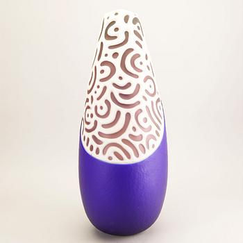 Salvadore & Ferro, a signed glass vase Österlens Glashytta 2016.