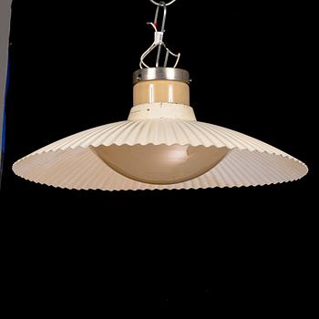 Paavo Tynell, a 1940 '2090' pendant light for Taito.