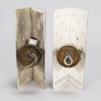 Paavo Tynell, A pair of mid-20th century '10330' wall lamps for Taito, Finland. mid-20th century.