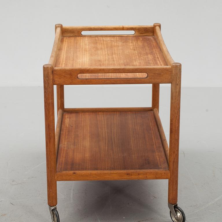 SERVERINGSVAGN, Hans J Wegner för Andreas Tuck. Danmark.
