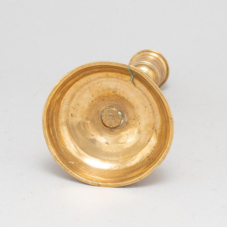 LJUSSTAKE, brons, troligen 1500-tal.