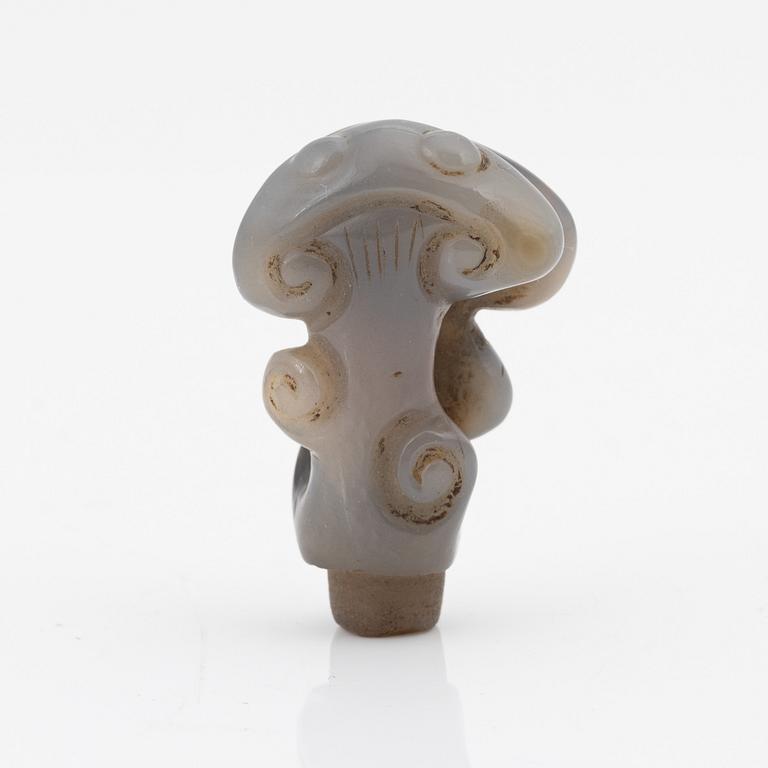 A sculptured object in the shape of lingzhi fungus, Qing dynasty.
