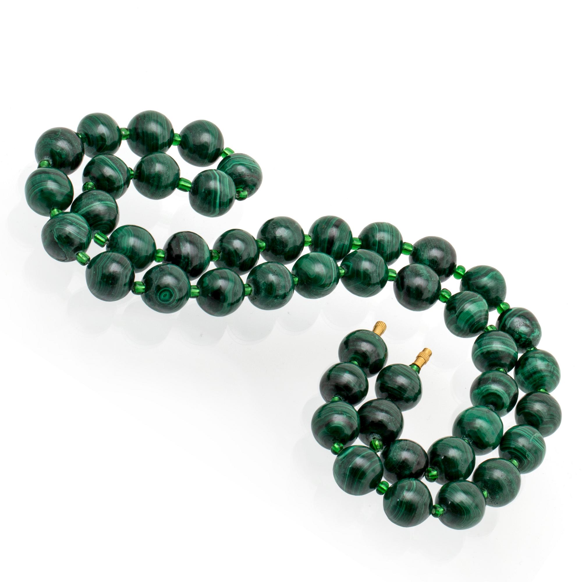 Malachite necklace, beads approx 15 mm and glass beads, approx 80 cm,  clasp metal.