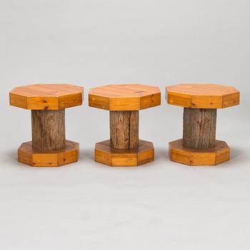 Soffbord och pallar 3 st, 1900-talets mitt.