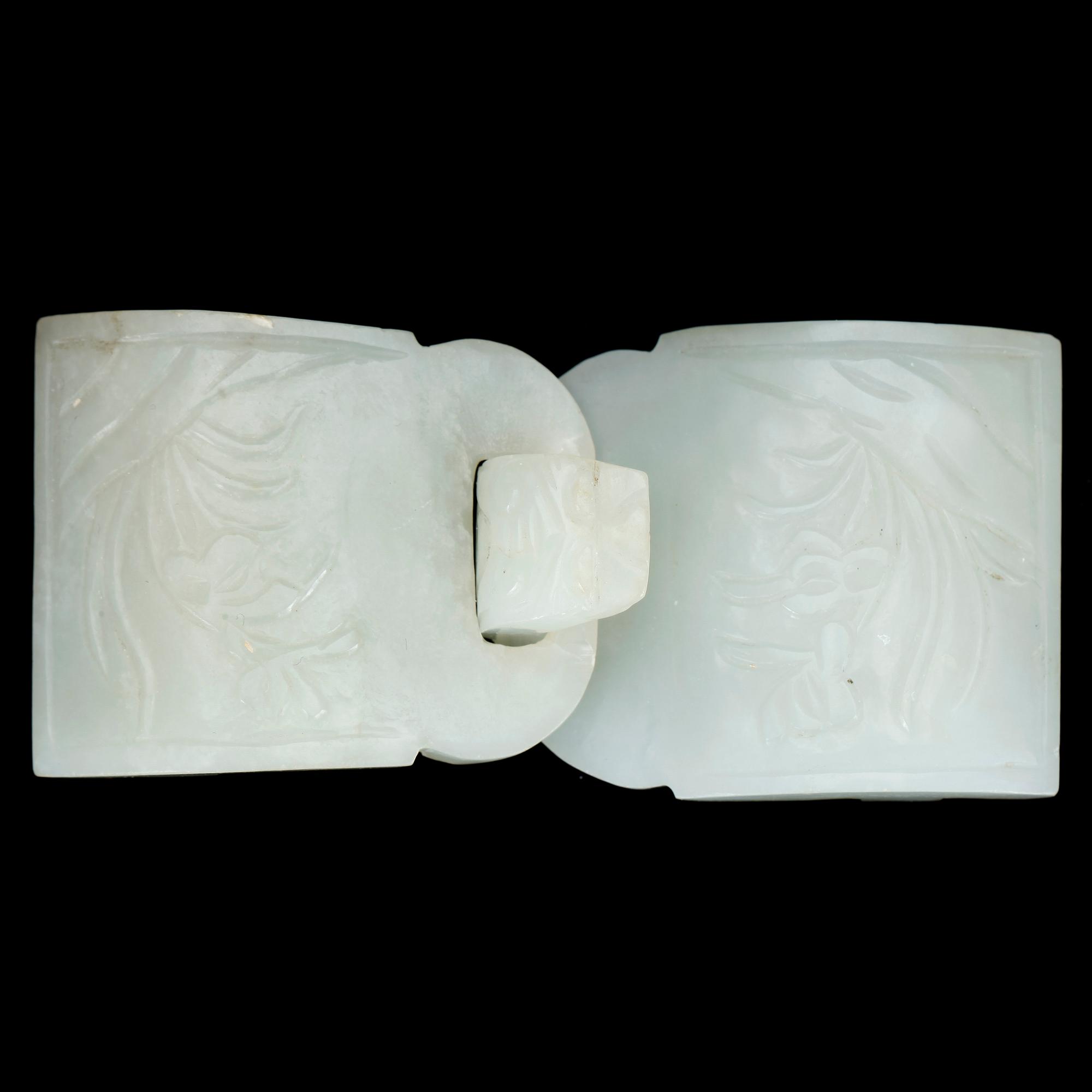 BÄLTESSPÄNNE, nefrit. Kina.