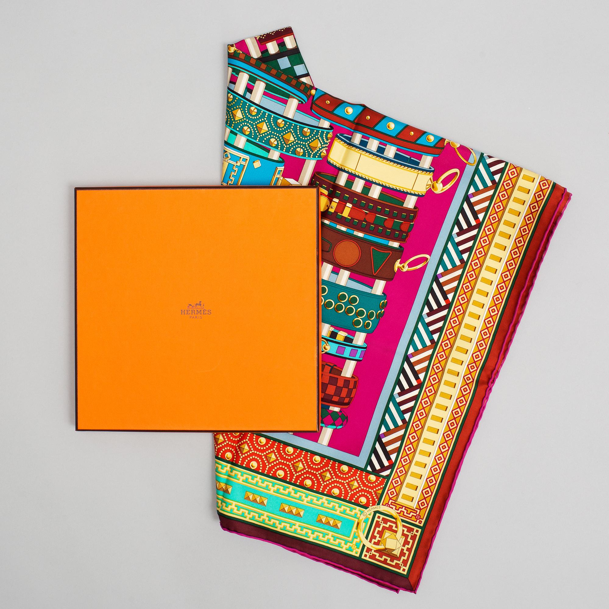 HERMÈS, a 'Colliers de Chiens' silk scarf.
