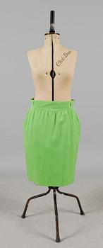 KJOLAR, 3 st, Escada by Margaretha Ley.