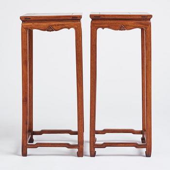 A pair of huanghuali jardiniere stands, Qing dynasty.