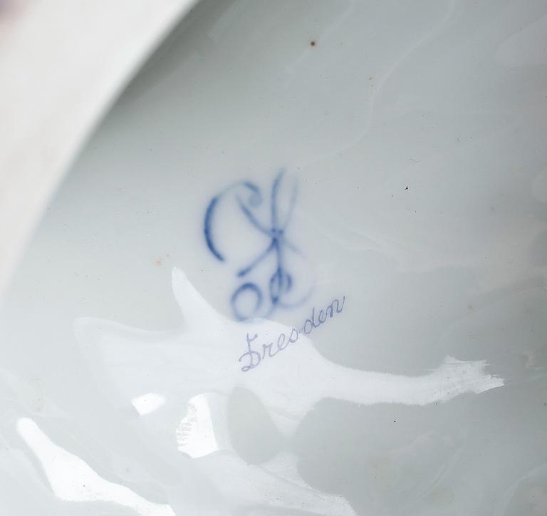 PRAKTURNA, porslin, Dresden, Tyskland, omkr 1900.