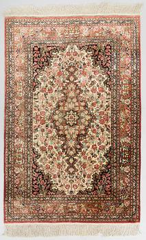 Matto, Persia. Ghom. Noin 150 x 100 cm.