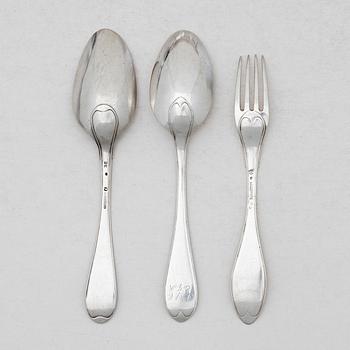 Bengt Törnberg, forks, 12 pcs, and Stephan Westerstråhle and Niklas Ramberg, spoons, a pair, early 19th century.
