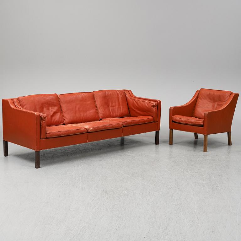 A model 2209 sofa and easy chair by Børge Mogensen for Fredericia Stolefabrik.