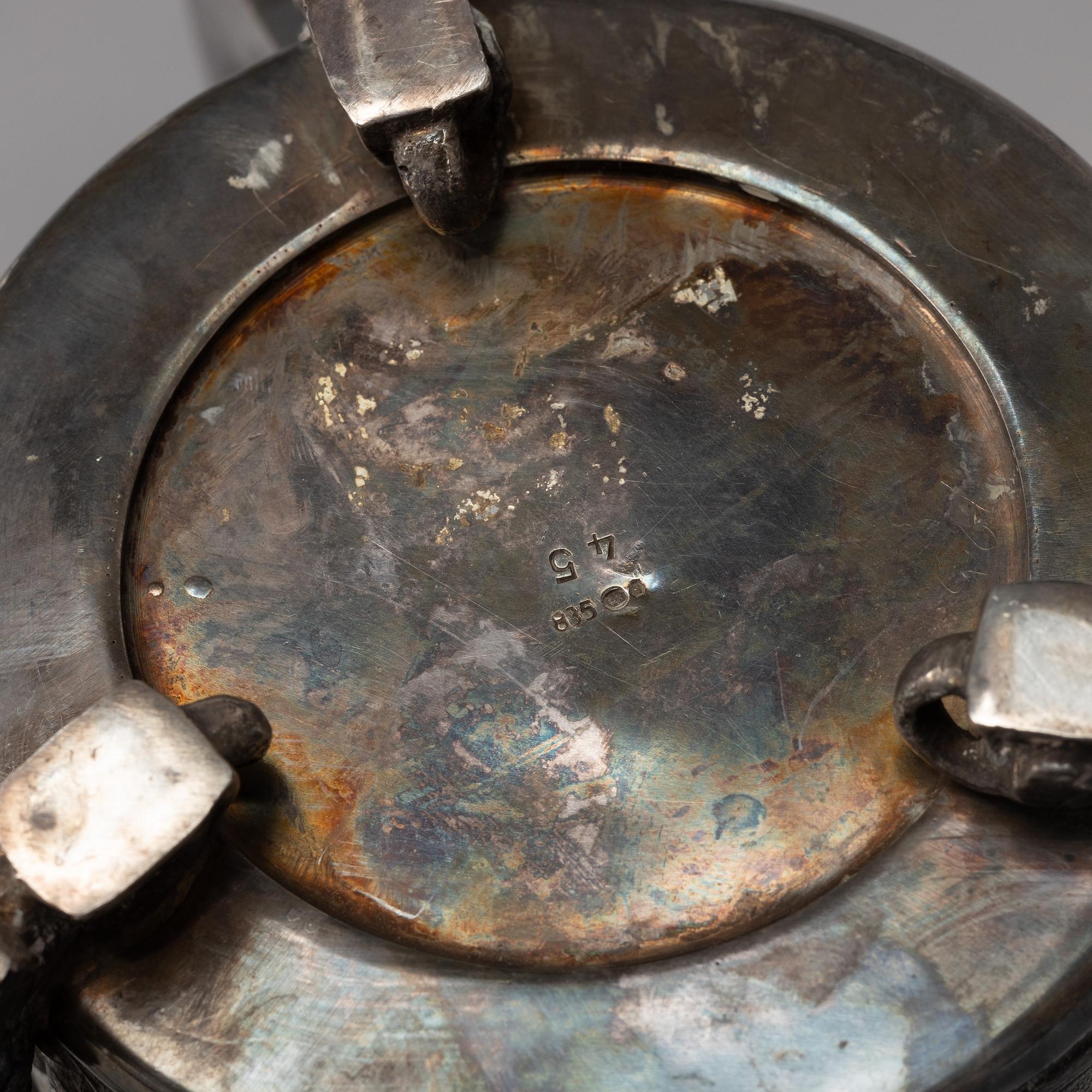 A Baroque style silver beaker, Swedish import marks, first half of the 20th Century.