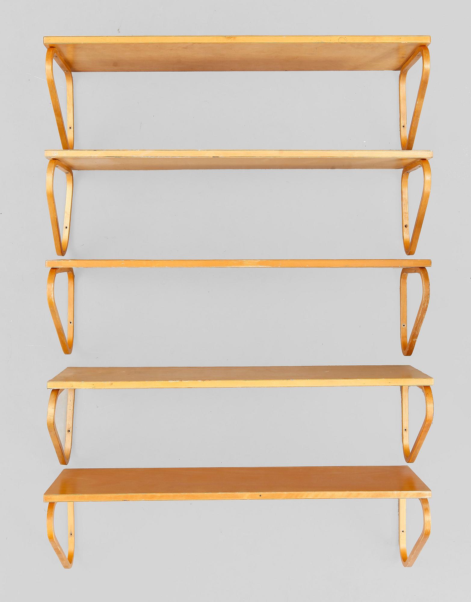 HYLLOR, 5 st,"112 B", Alvar Aalto. Modellen formgiven 1936.