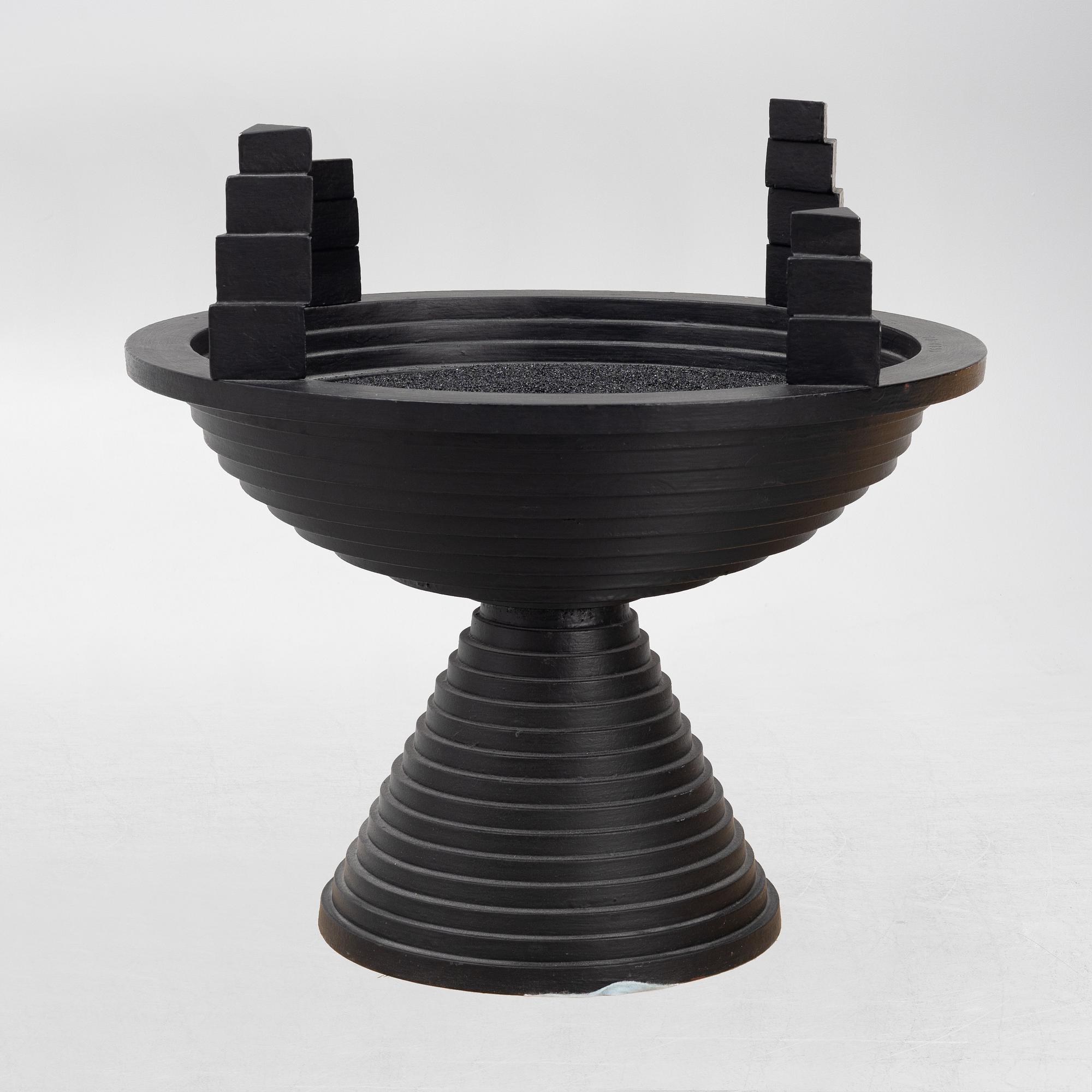 Bo Andersson, skulptur/urna.