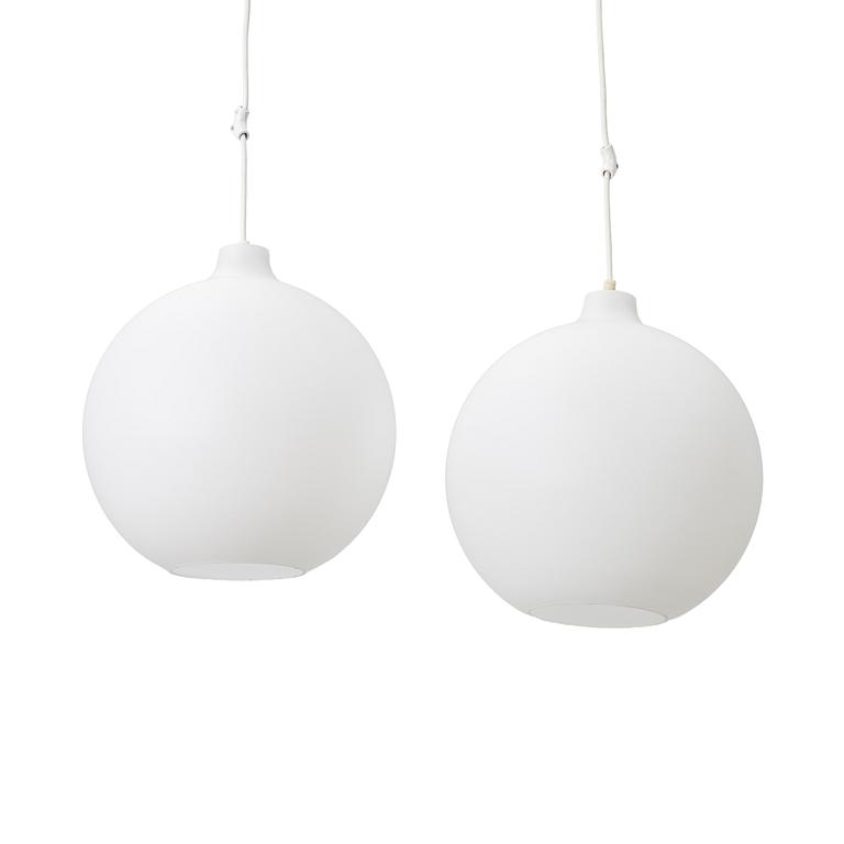 Vilhelm Wohlert, Ceiling lamps, a pair, “Satellit” for Louis Poulsen, Denmark, late 20th century.