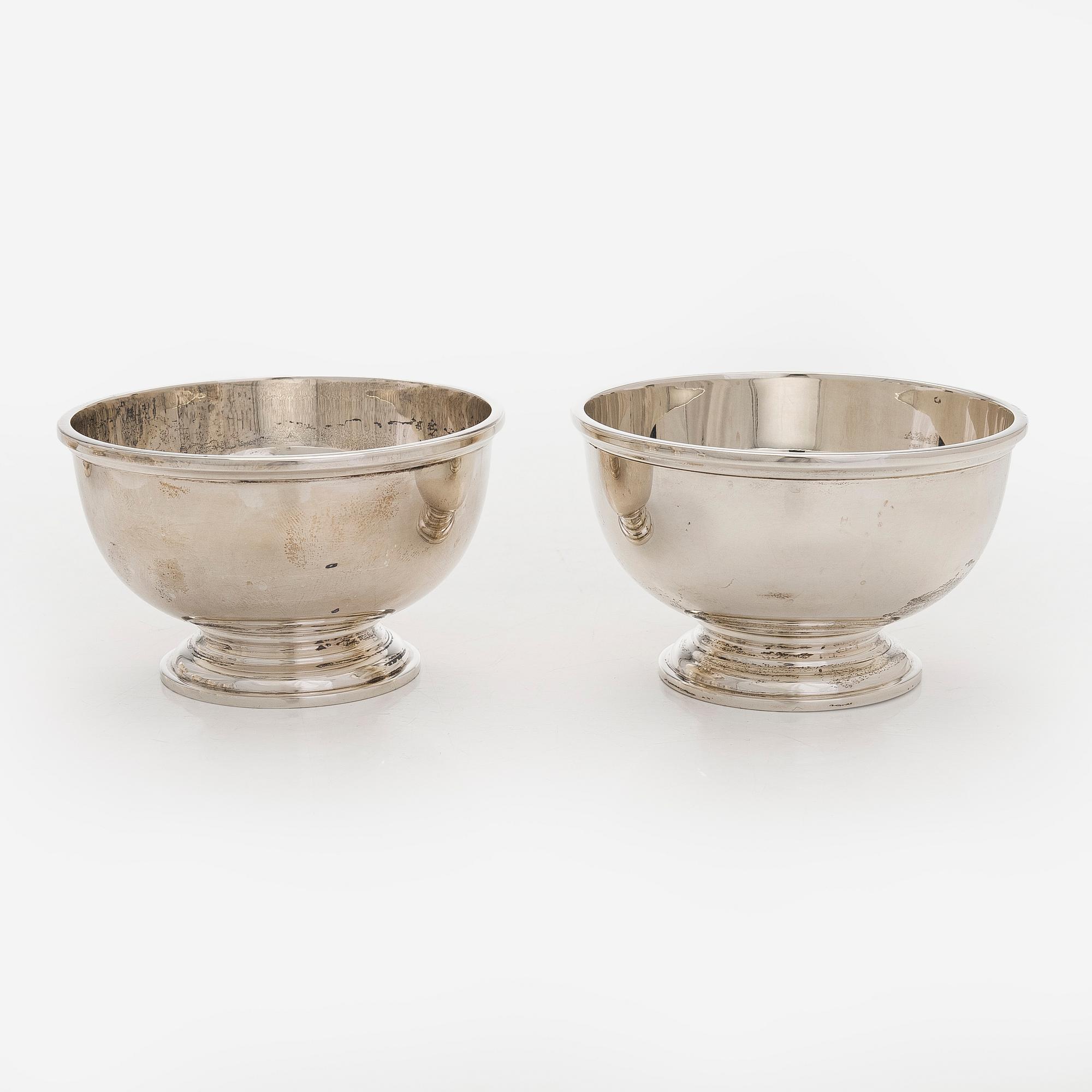 Dessertskålar, 12 st, sterlingsilver, Bryan Savage, England 1979.