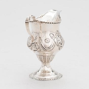 Gräddsnäcka, sterlingsilver, London 1779.