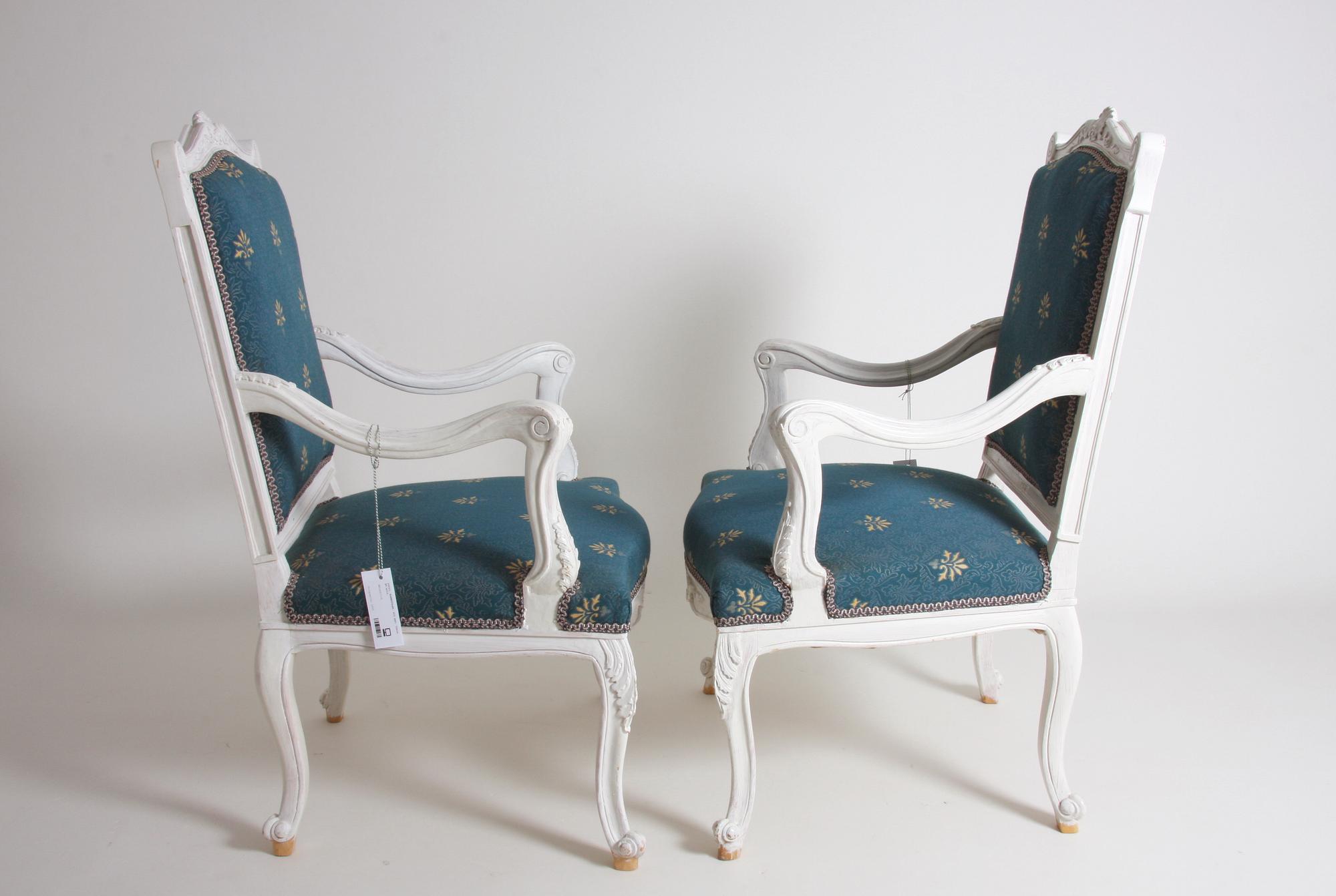 KARMSTOLAR, ett par, louis XV-stil.