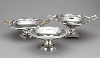 SKÅLAR, 3 st, Nysilver, bl a CG Hallberg, 1900-talets första hälft.