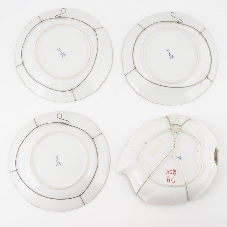Three porcelain plates and a dish, Meissen, early 20th Century.