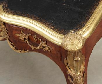 SKRIVBORD. Louis XV-stil, Frankrike, 1900-tal.
