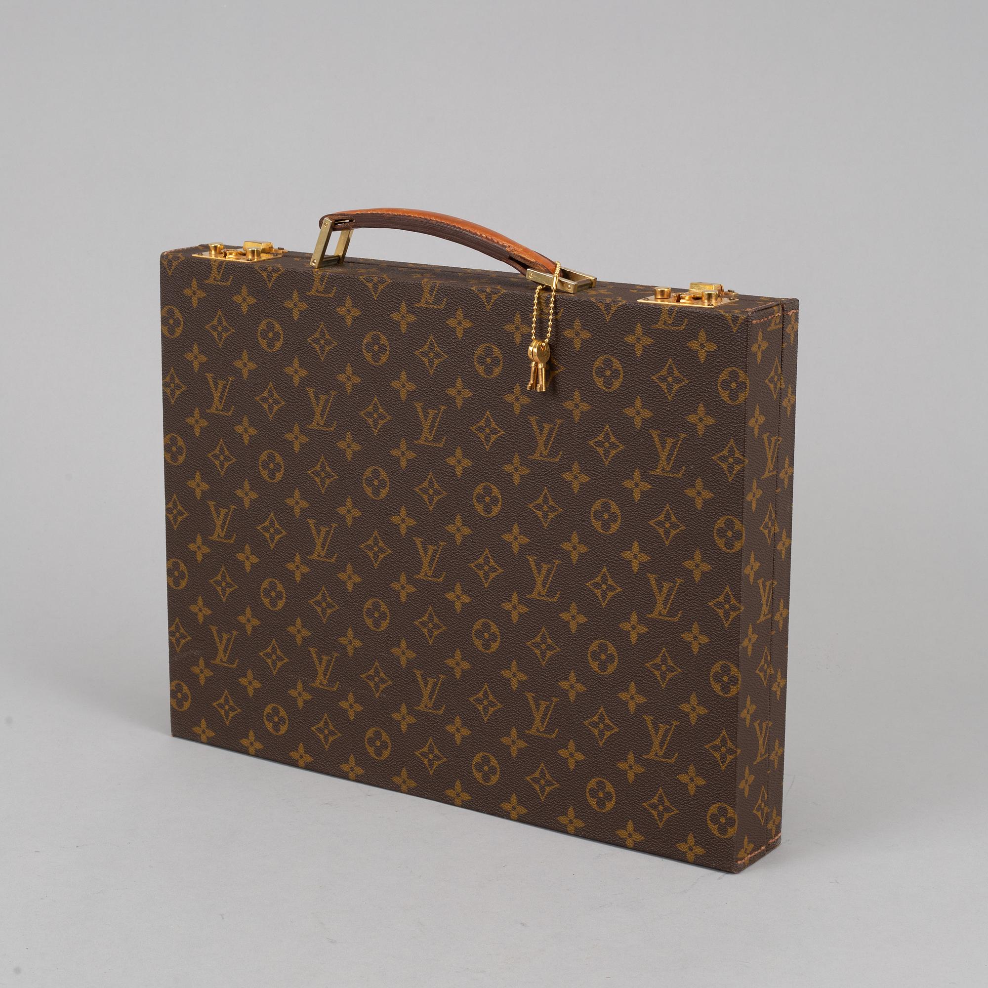 Louis Vuitton A vintage Attache case. Bukowskis