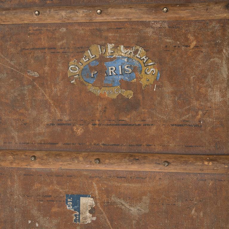 KOFFERT, tidigt 1900-tal.