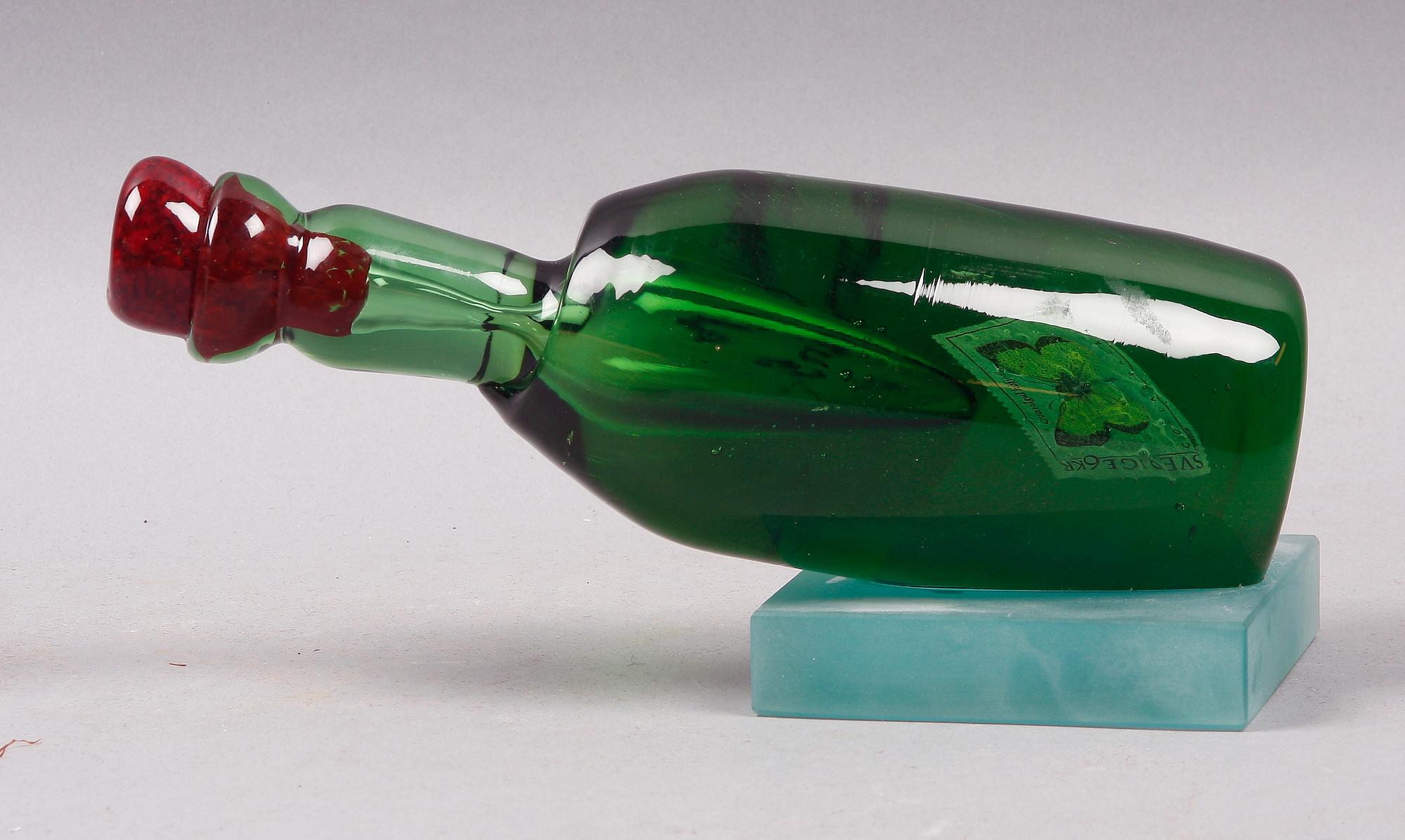 SKULPTUR, glas. Göran Wärff, Ramnäs Glashytta, sign. Säljs till förmån för Clowner utan Gränser.