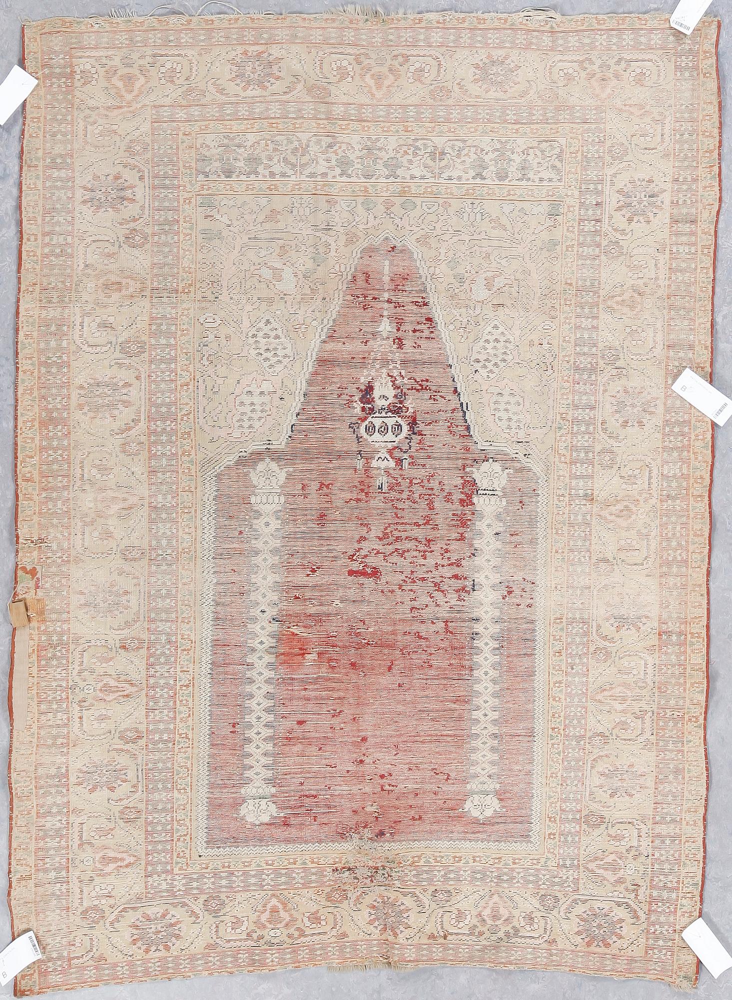 MATTA, antik Anatol. Ca 155,5 x 114 cm.