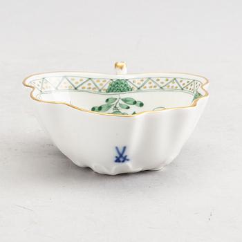 KAFFESERVIS samt DIVERSE SERVISDELAR, 18 delar,  porslin, Meissen, 1900-tal.