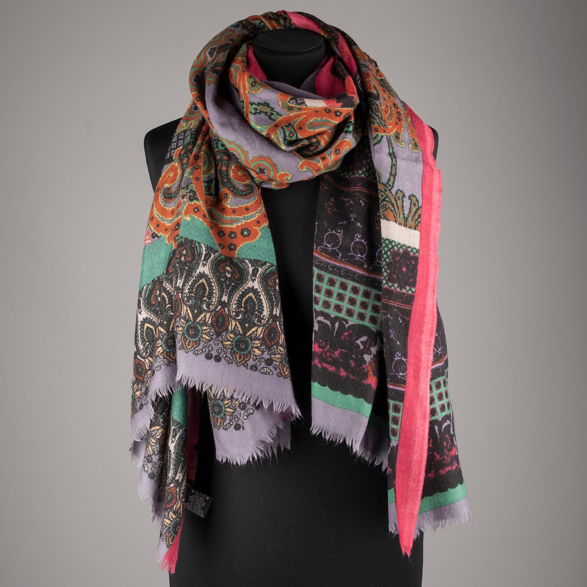SJAL, Etro.